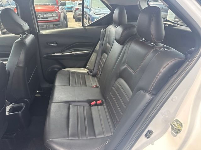 Used 2020 White Nissan SR image 26