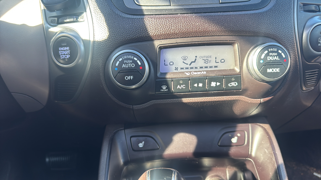Used 2015 White Hyundai Limited image 20