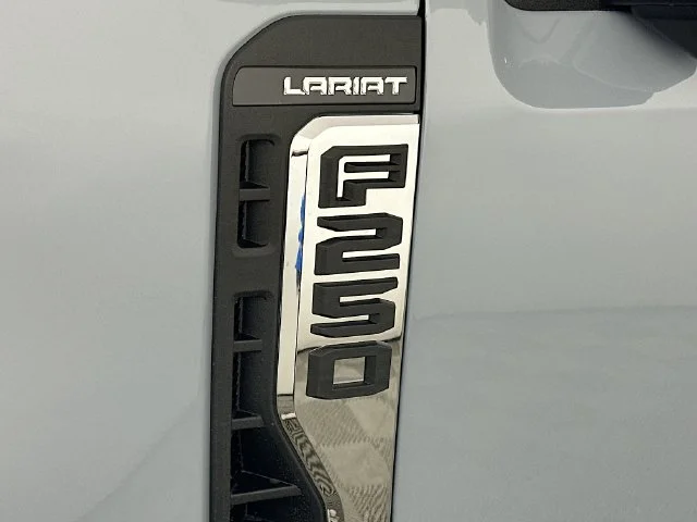 New 2026 Gray Ford Lariat image 25