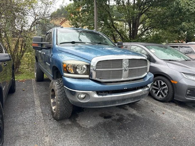 Used 2006 Blue Dodge SLT image 2