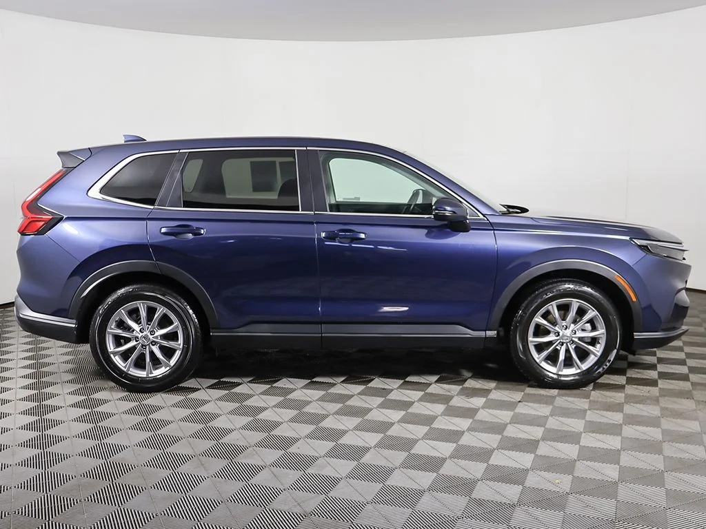 Used 2023 Canyon River Blue Metallic Honda EX image 17