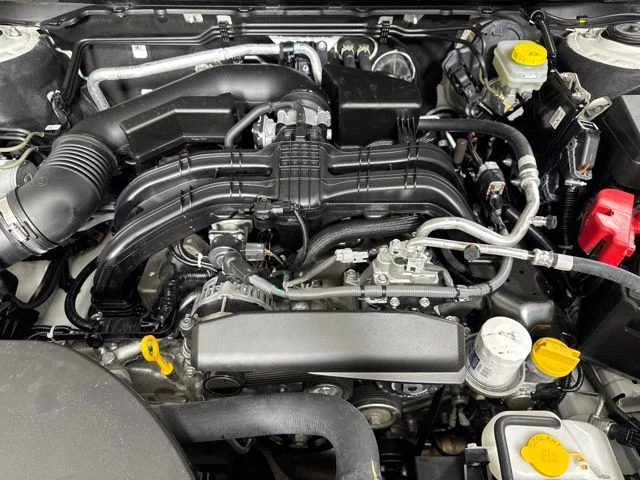 Used 2024 Crystal White Pearl Subaru Onyx Edition image 9