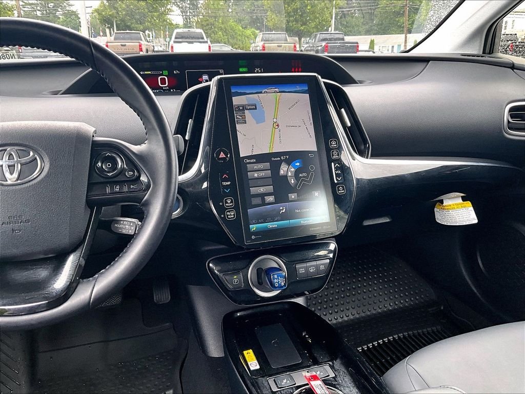 Used 2022 Black Toyota XLE image 18
