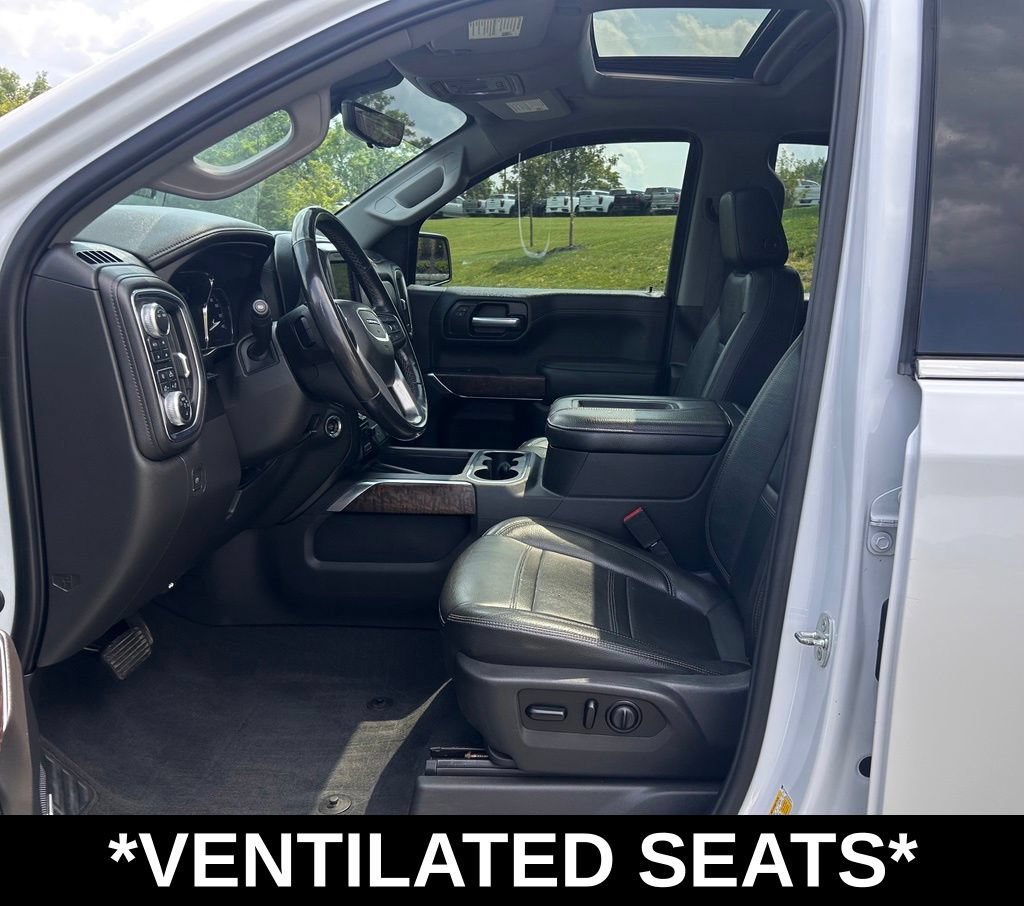 Used 2020 WHITE FROST TRICOAT GMC Denali image 19
