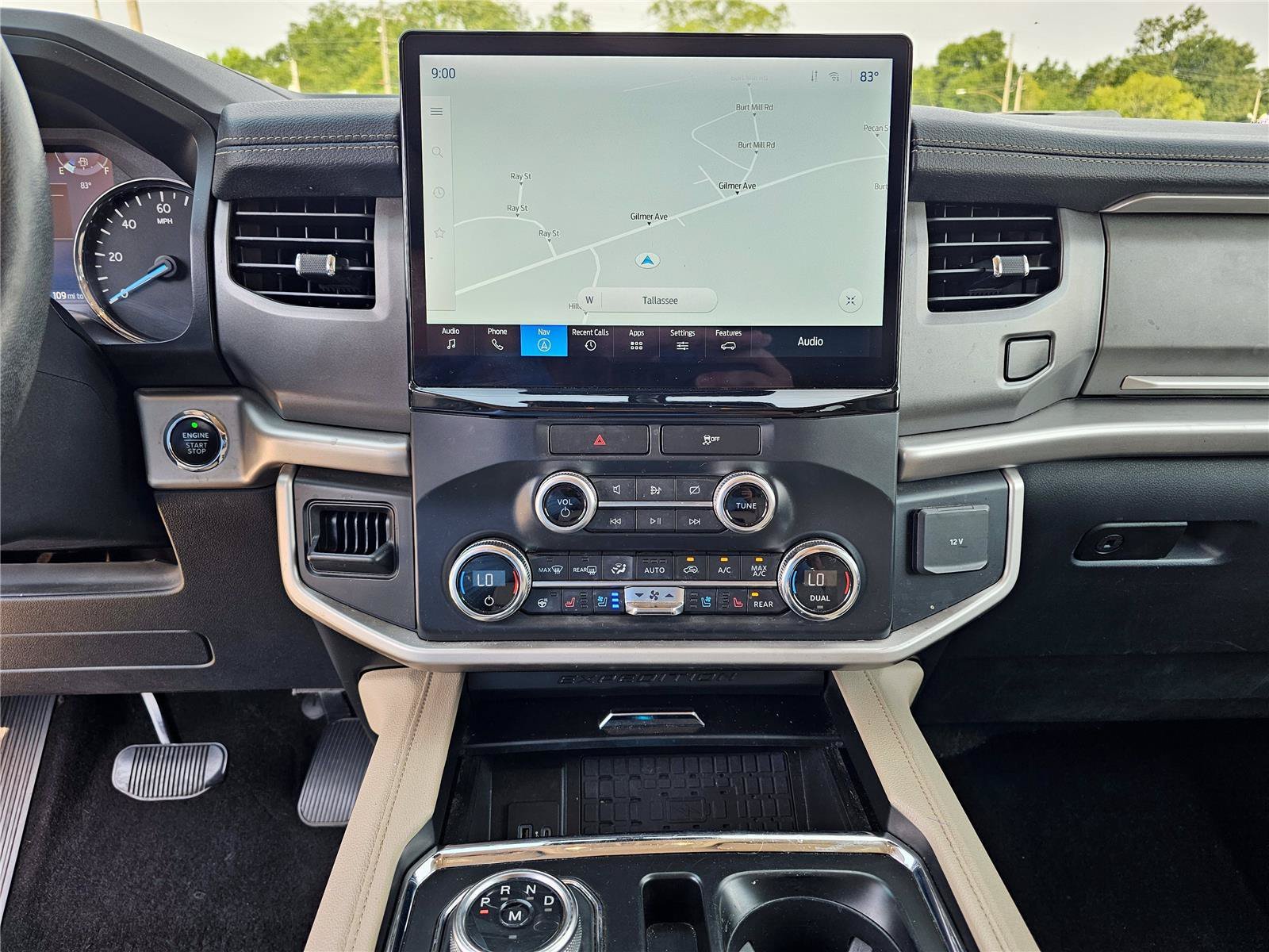 2022 Ford Expedition XLT - Photo 25