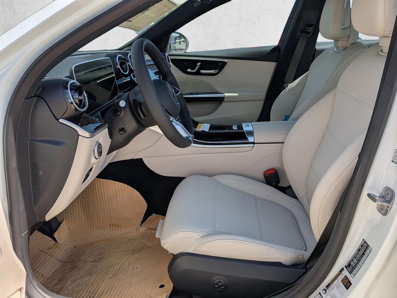 New 2026 Polar White Mercedes-Benz C300 image 4