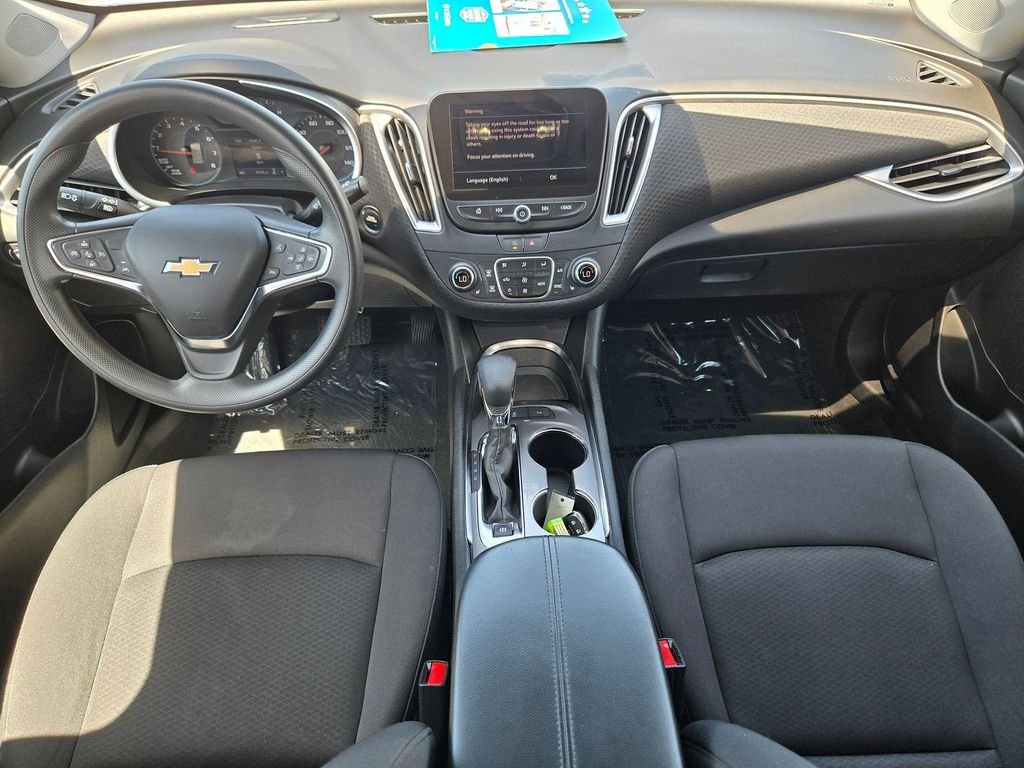 Used 2024 White Chevrolet LT image 9