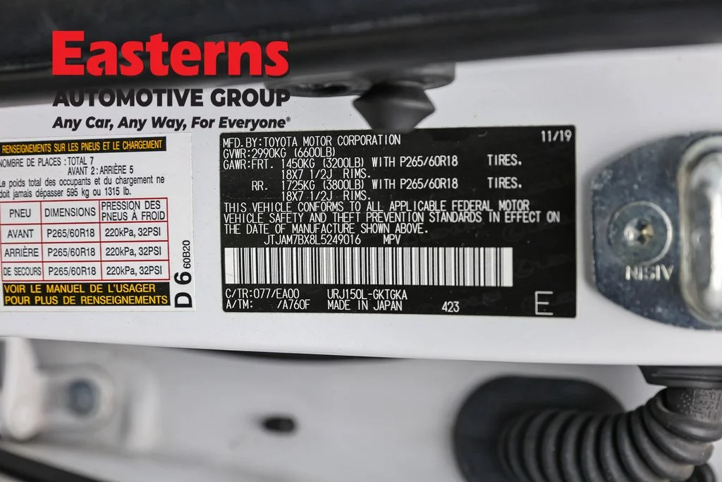 Used 2020 White Lexus 460 image 40