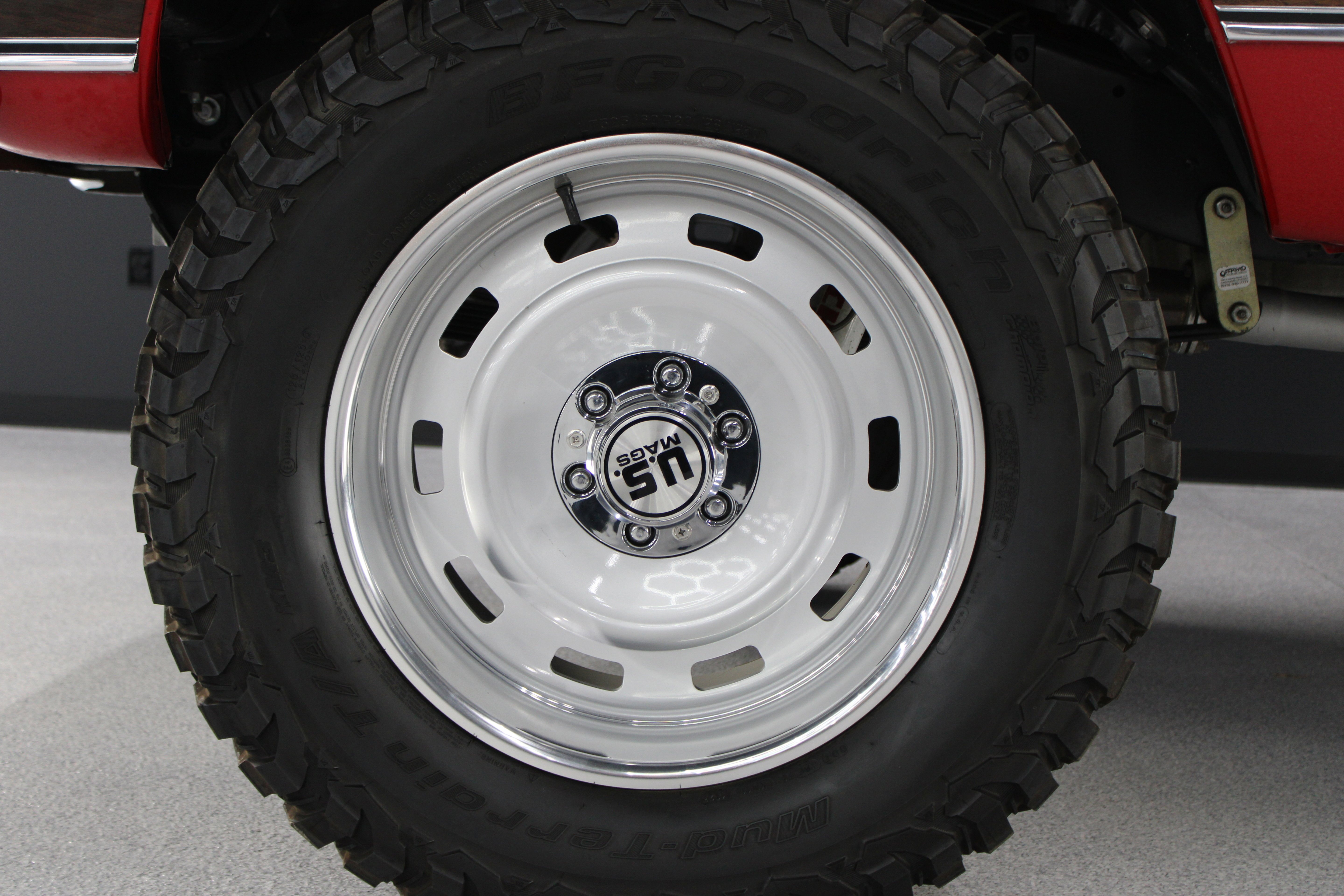Used 1972 Red CHEVROLET K5 image 26