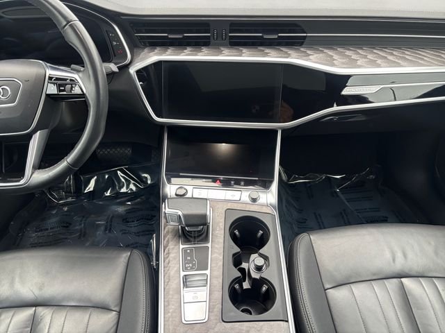 Used 2024  Audi 55 Premium Plus image 15