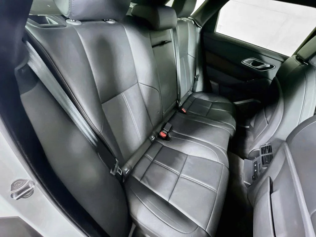 Certified Used 2026 Fuji White Land Rover S image 28