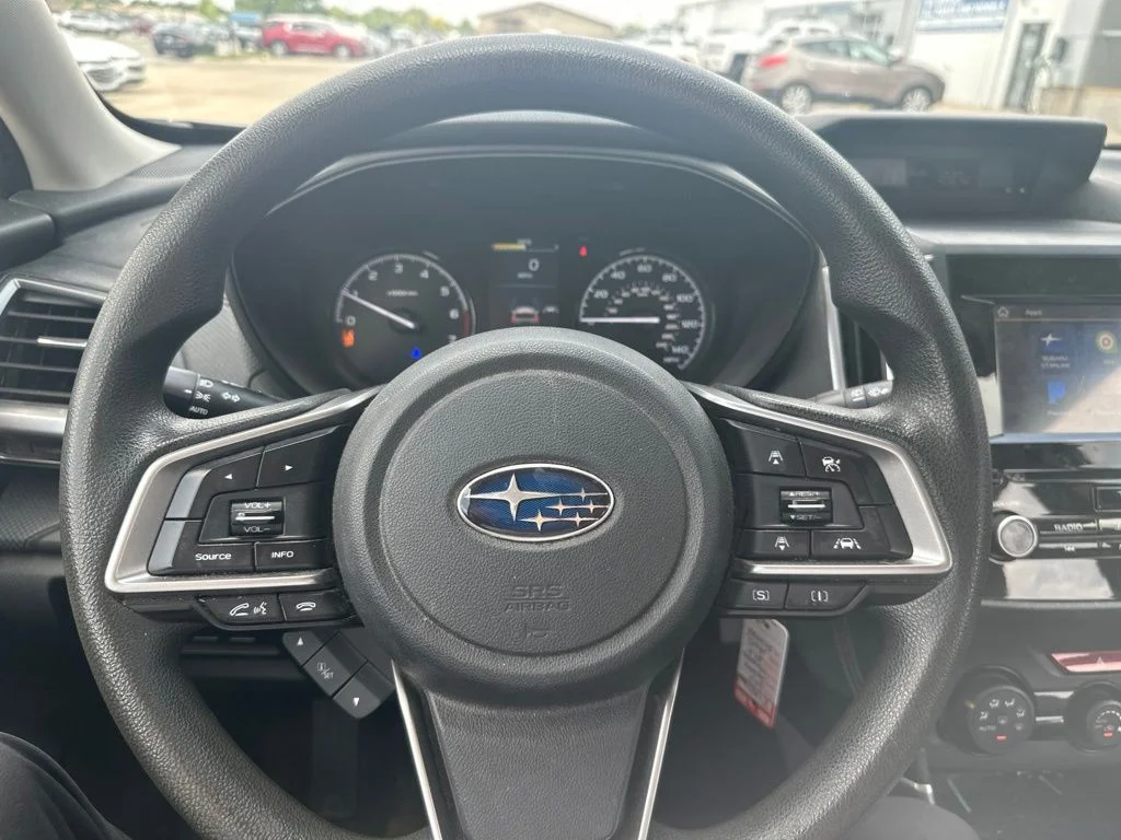 Used 2019 Black Subaru Base image 10