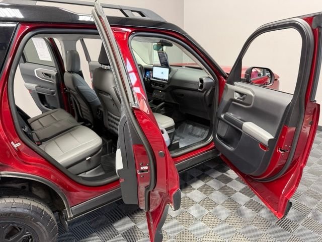 Certified Used 2025 Ruby Red Metallic Tinted Clearcoat Ford Badlands image 23