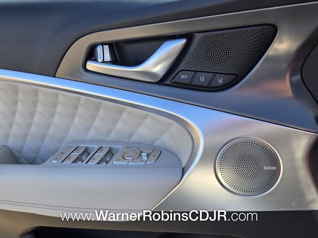 2025 GENESIS G70 Sport Advanced - Photo 31