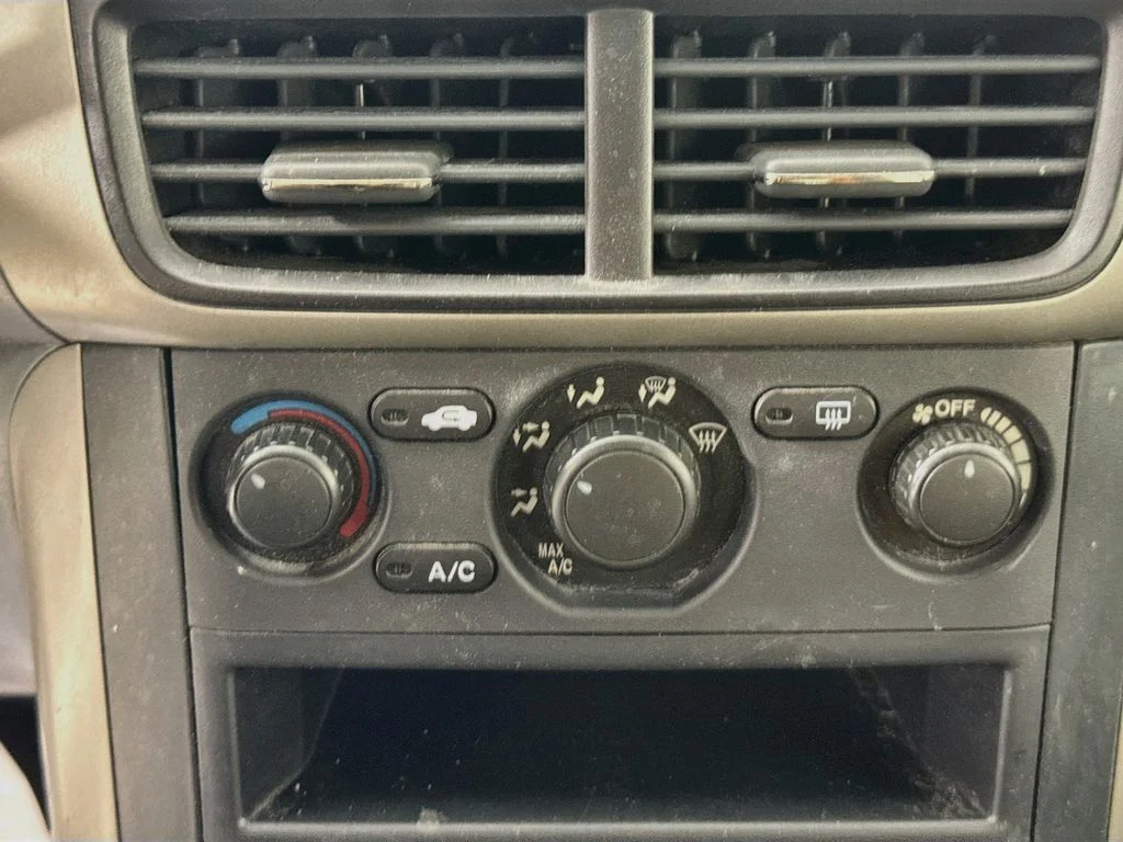 Used 2006 Gray Honda LX image 18