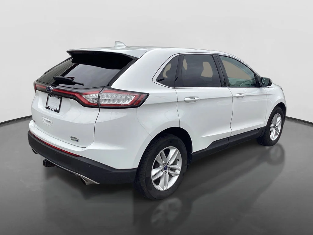 Used 2017 White Ford SEL image 5