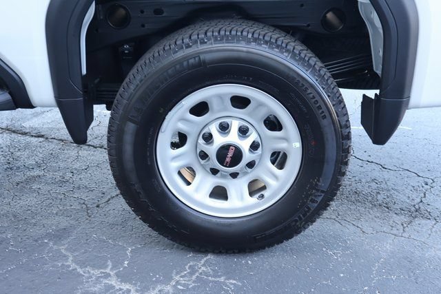 New 2026 Summit White GMC Pro image 7