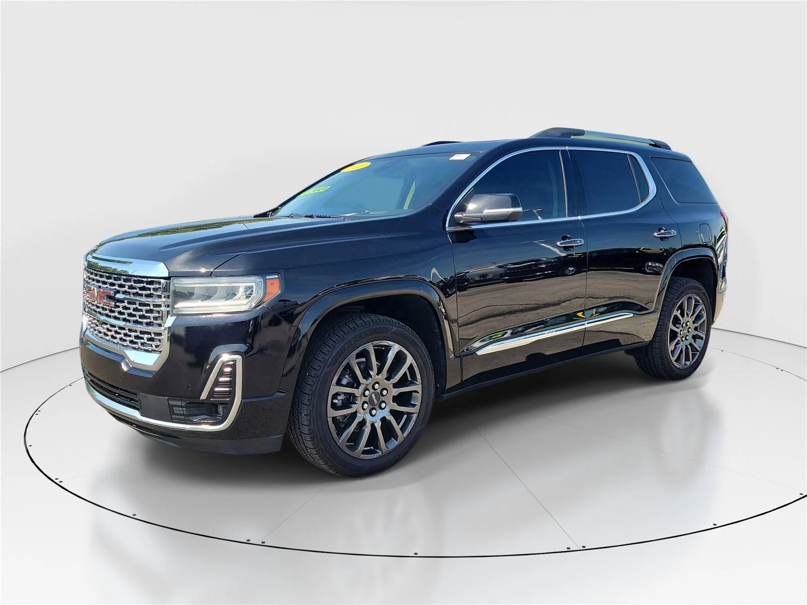 2023 GMC Acadia Denali - Photo 2