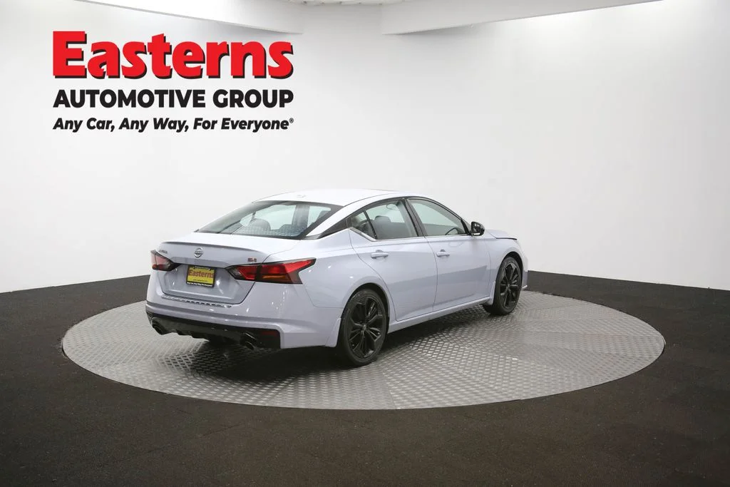 Used 2023 Gray Nissan 2.5 SR image 40