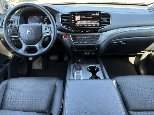 Used 2024  Honda RTL image 18