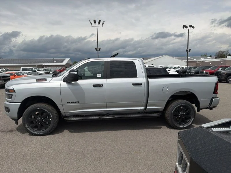 New 2026 Silver-Zynith Exterior Paint RAM Big Horn image 7