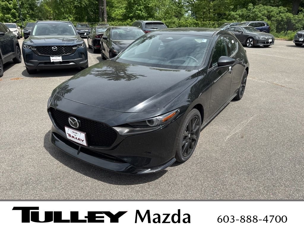 2026 Mazda CX-3 Premium Plus 2.5 AT 5-Door SKYACTIV AWD's photo