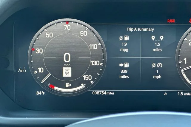 Certified Used 2025 Blue Land Rover X-Dynamic SE image 26