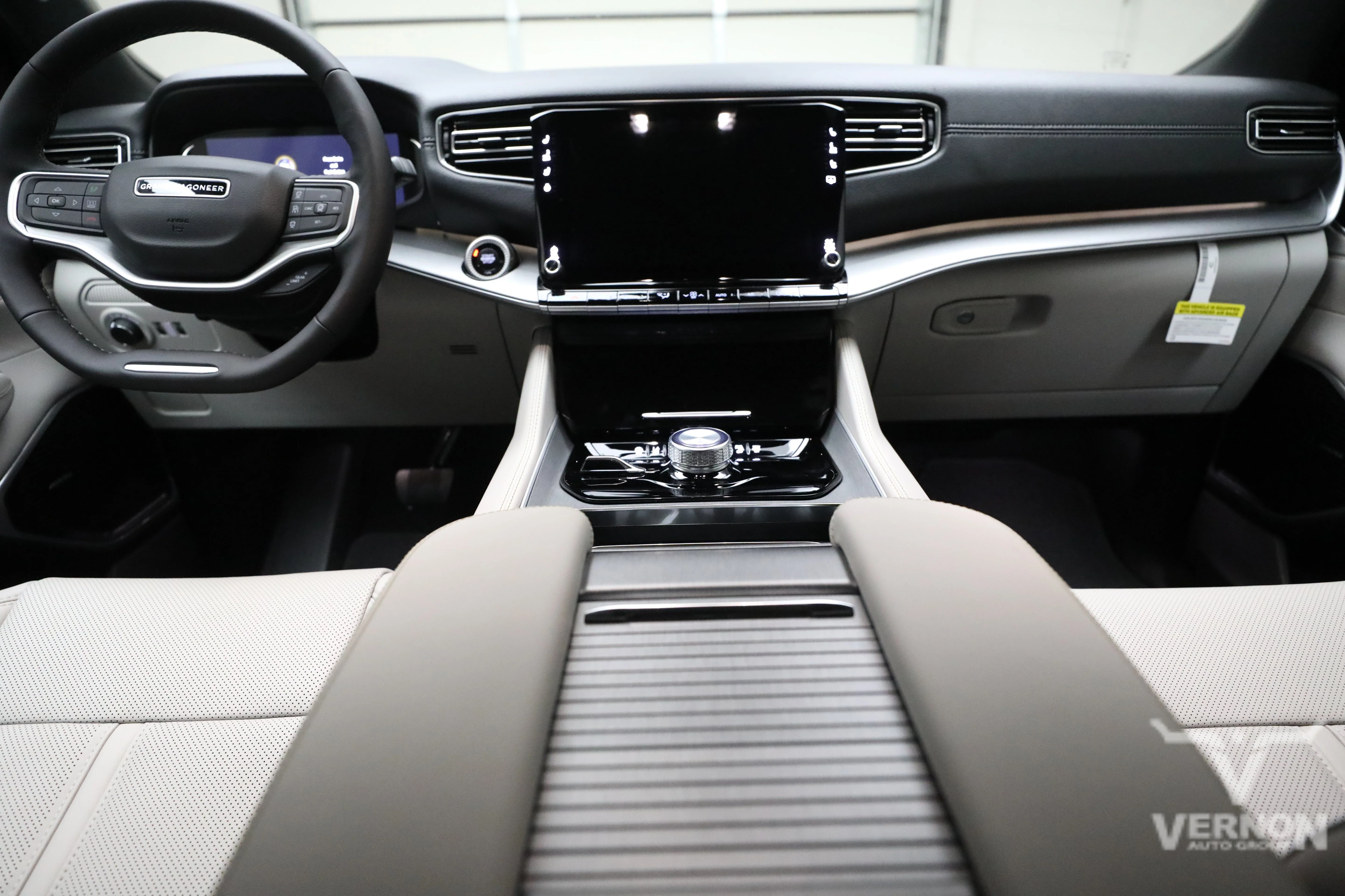 New 2026 Jeep Grand Wagoneer Base 4x4