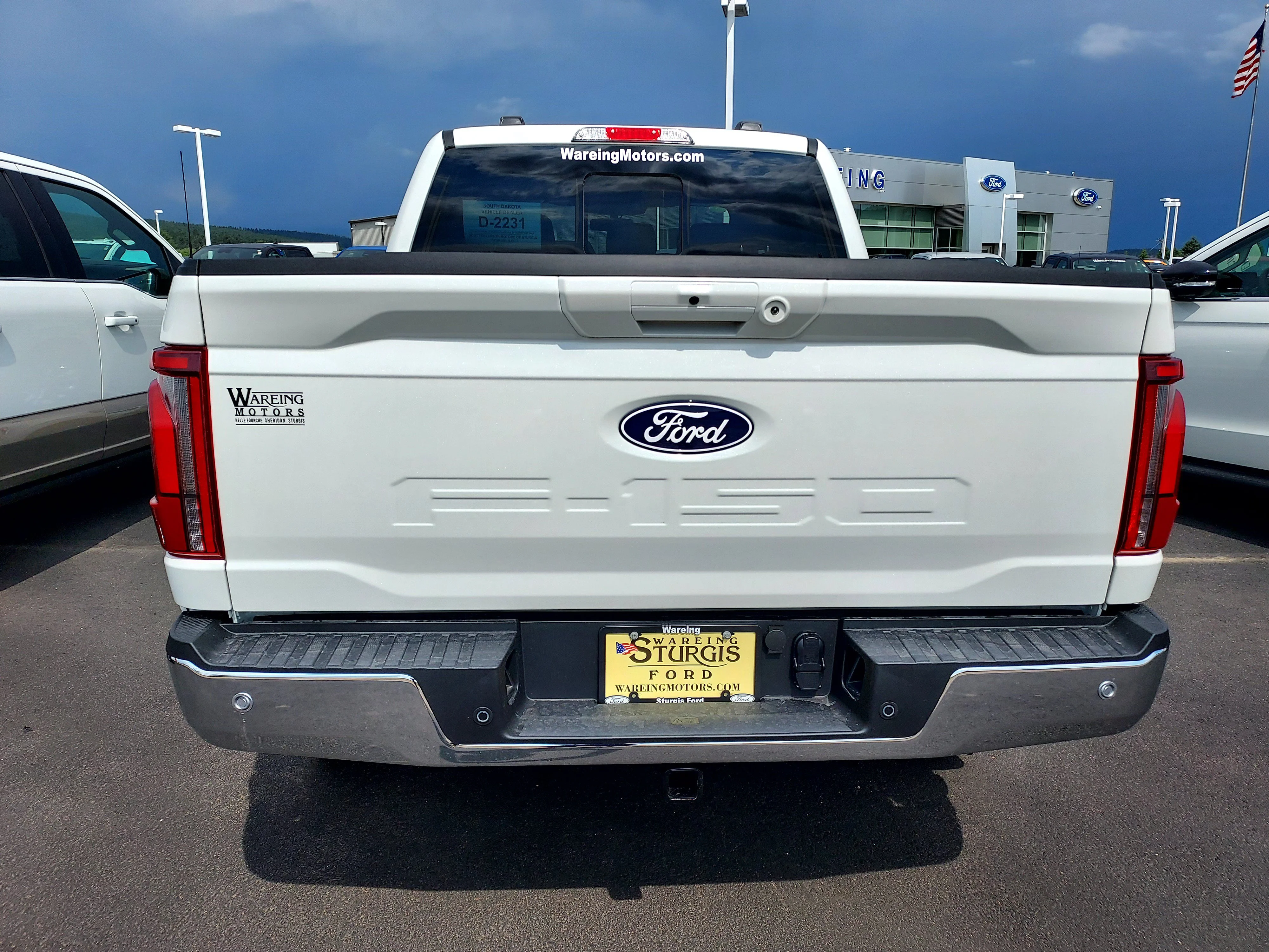New 2026 Star White Metallic Tri-Coat Ford LARIAT image 6