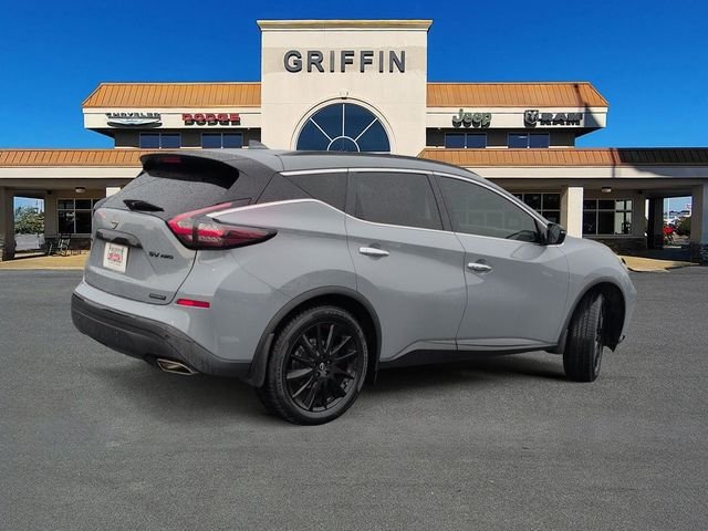 Used 2024 Gray Nissan SV image 4