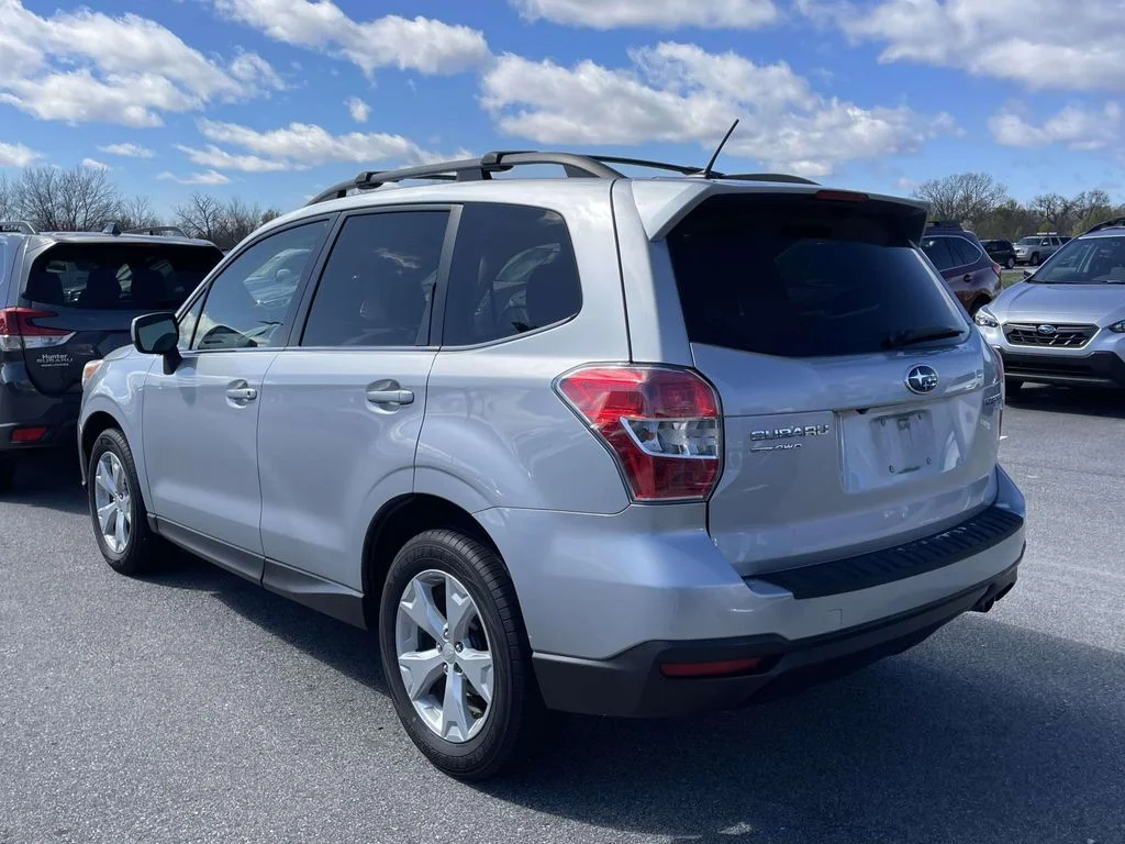 Used 2015 Ice Silver Metallic Subaru 2.5i Limited image 3
