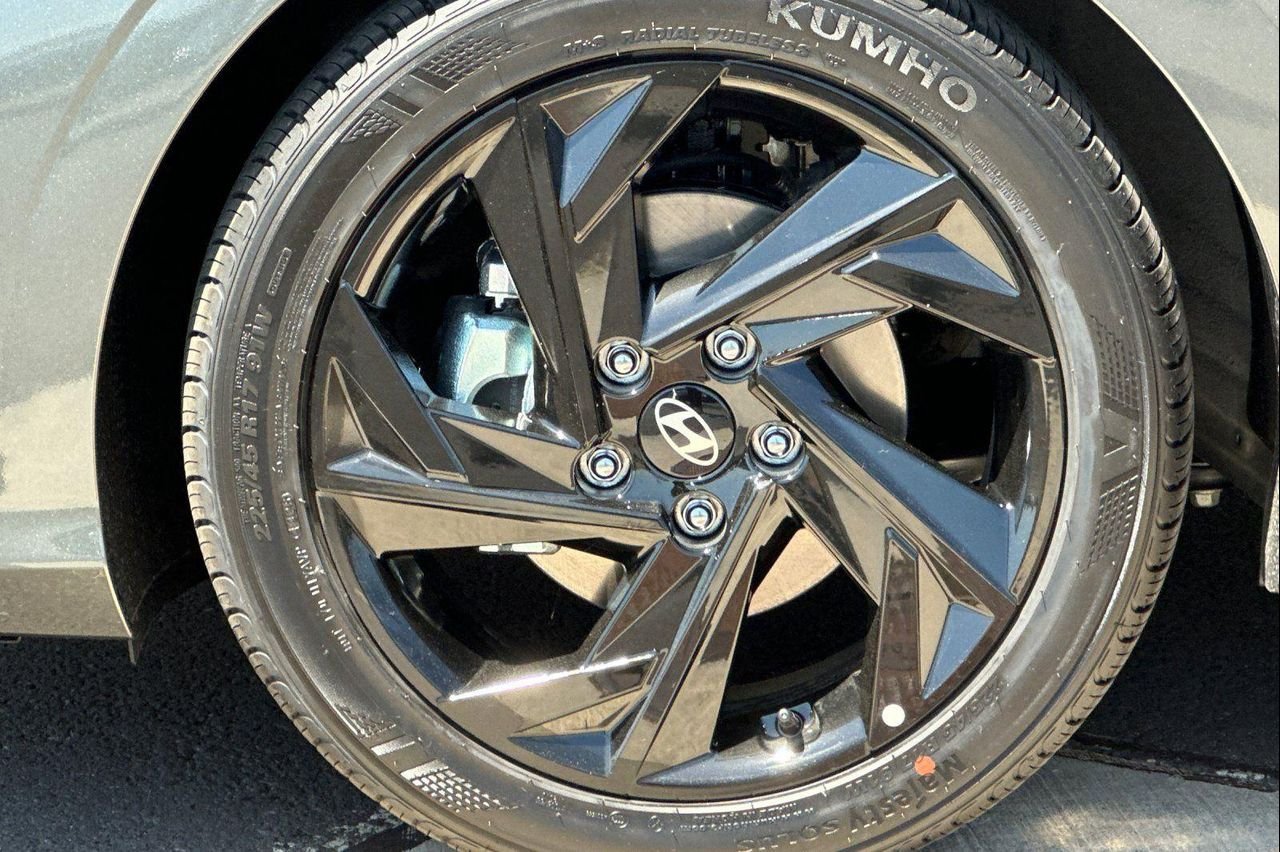 New 2026 Gray Hyundai SEL Sport image 22