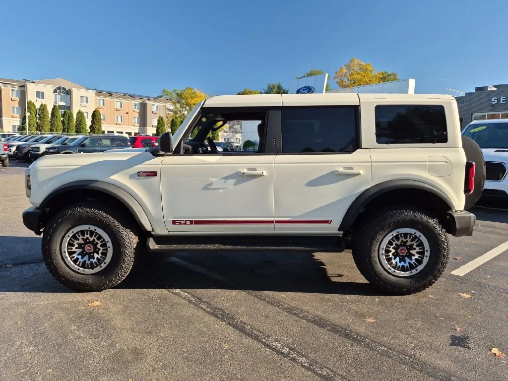 New 2026 Wimbledon White Ford Outer Banks® image 7
