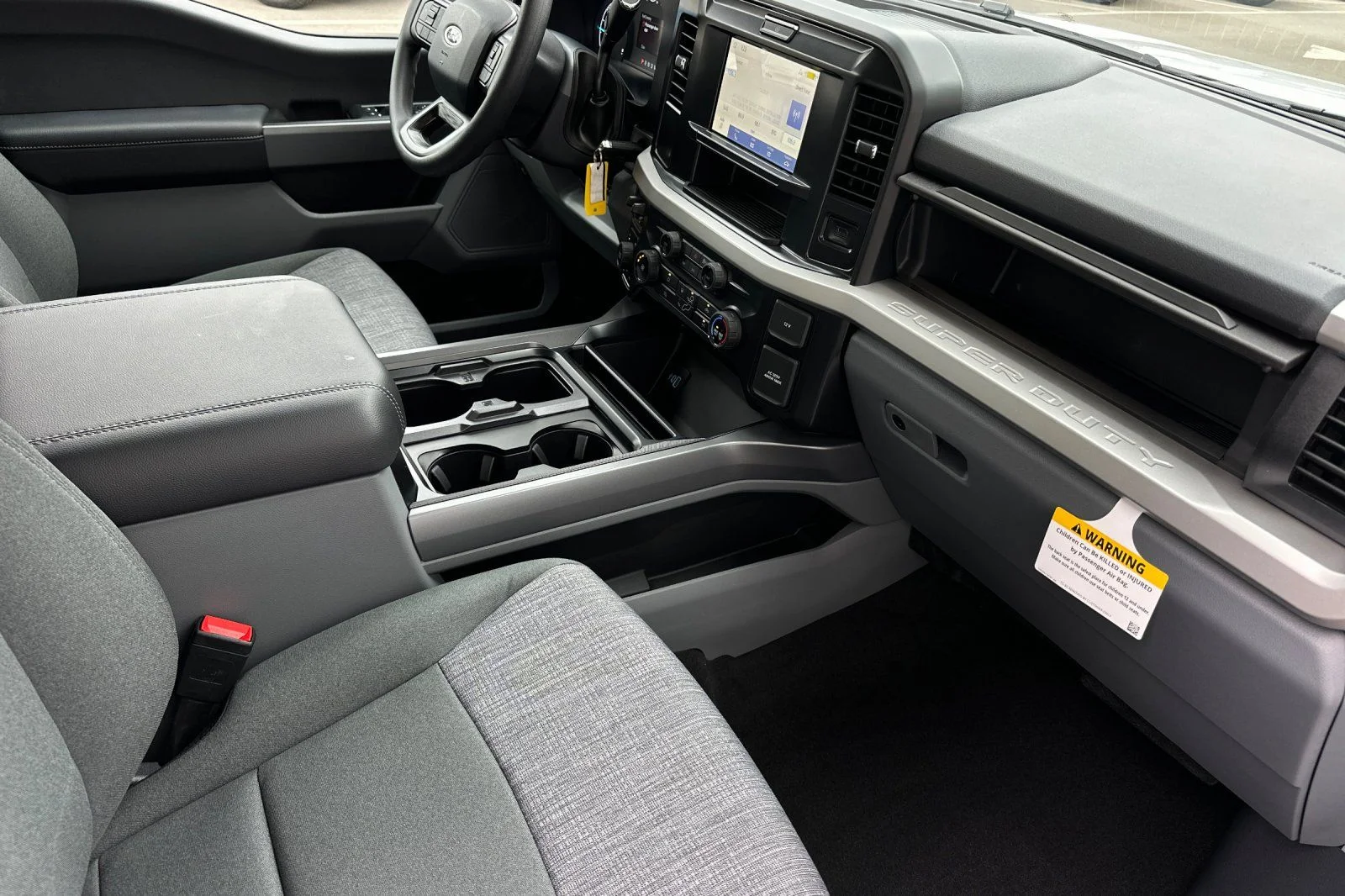 New 2026 Oxford White Ford F-250® XLT image 14