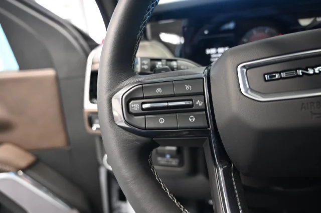 2026 GMC Yukon XL Denali Ultimate - Photo 29