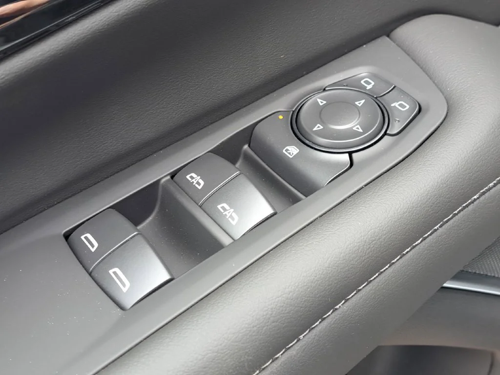 2026 Chevrolet Tahoe LS - Photo 19