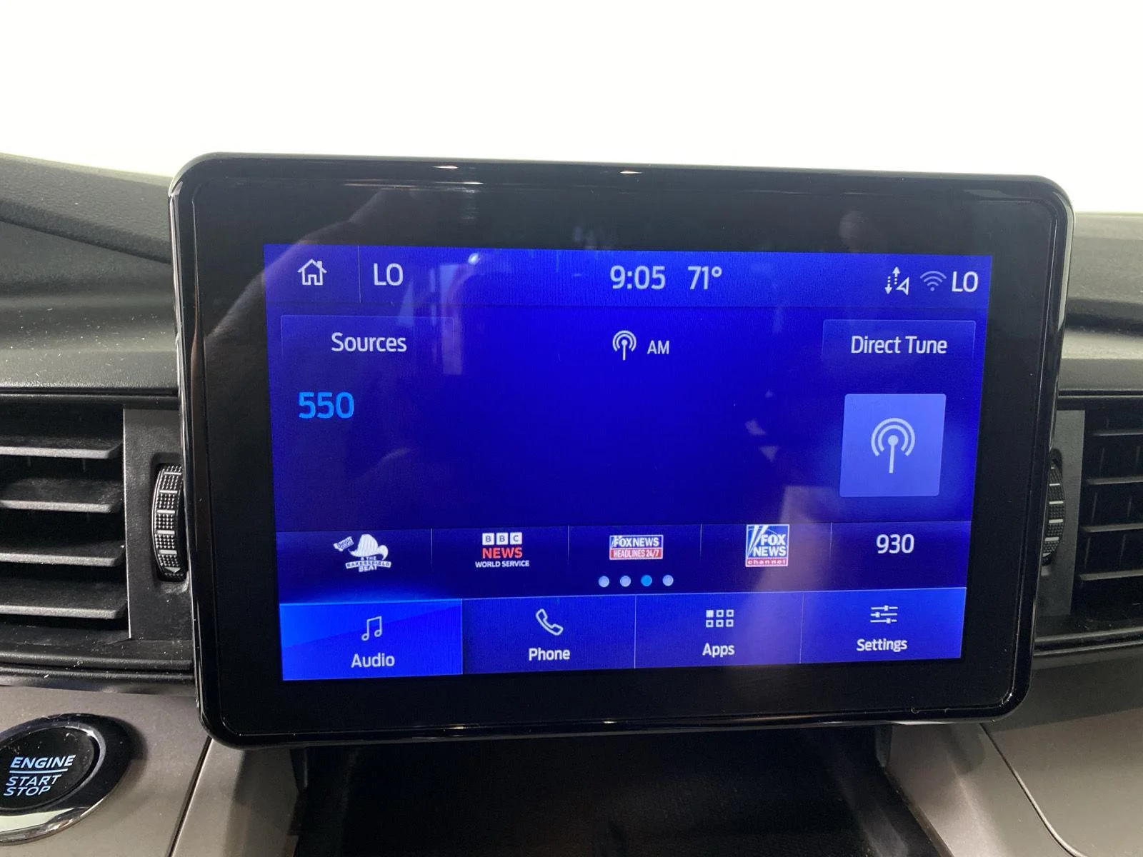 Used 2023 Forged Green Ford XLT image 27