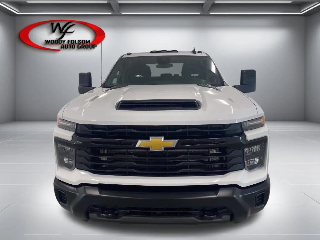 Used 2025 White Chevrolet Work Truck image 3
