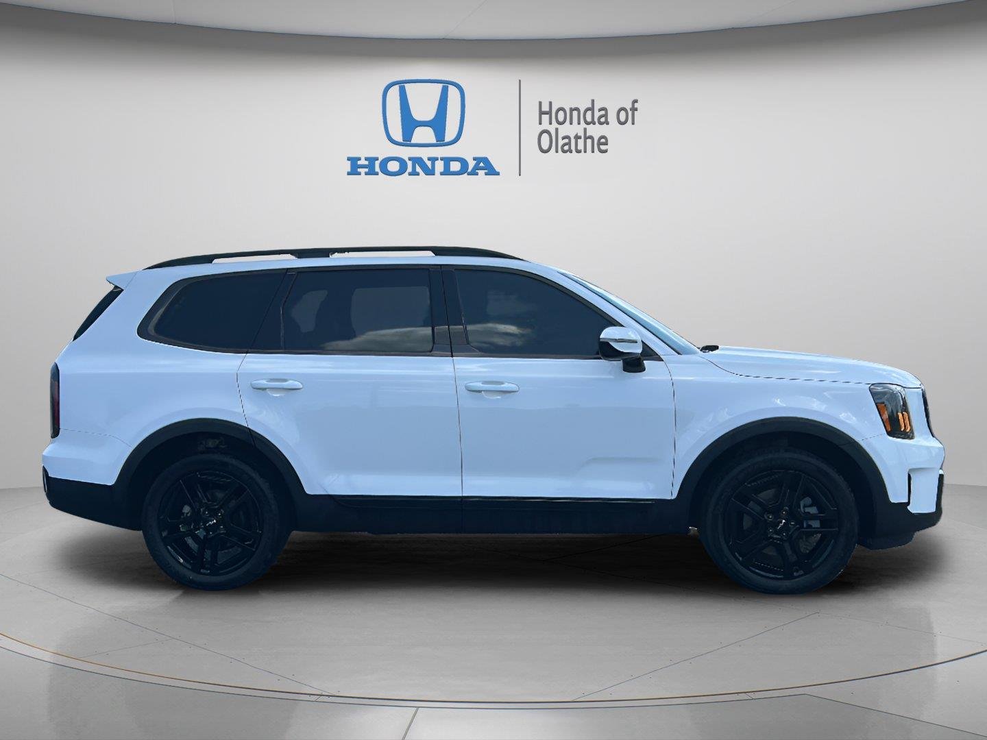 Used 2024 Kia Telluride SX X-Line with VIN 5XYP5DGC5RG507877 for sale in Kansas City