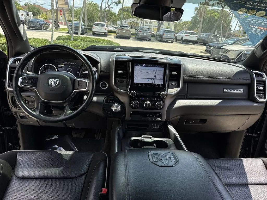 Used 2022 Diamond Black Ram Laramie image 36