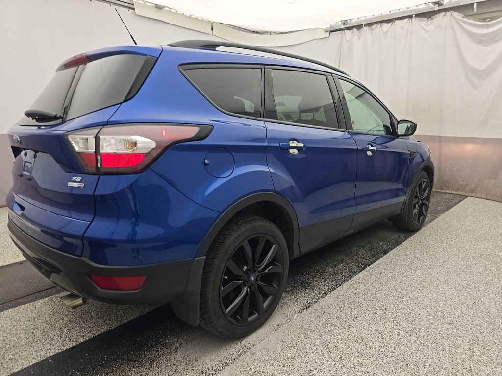 Used 2018 Blue Lightning Ford SE image 3