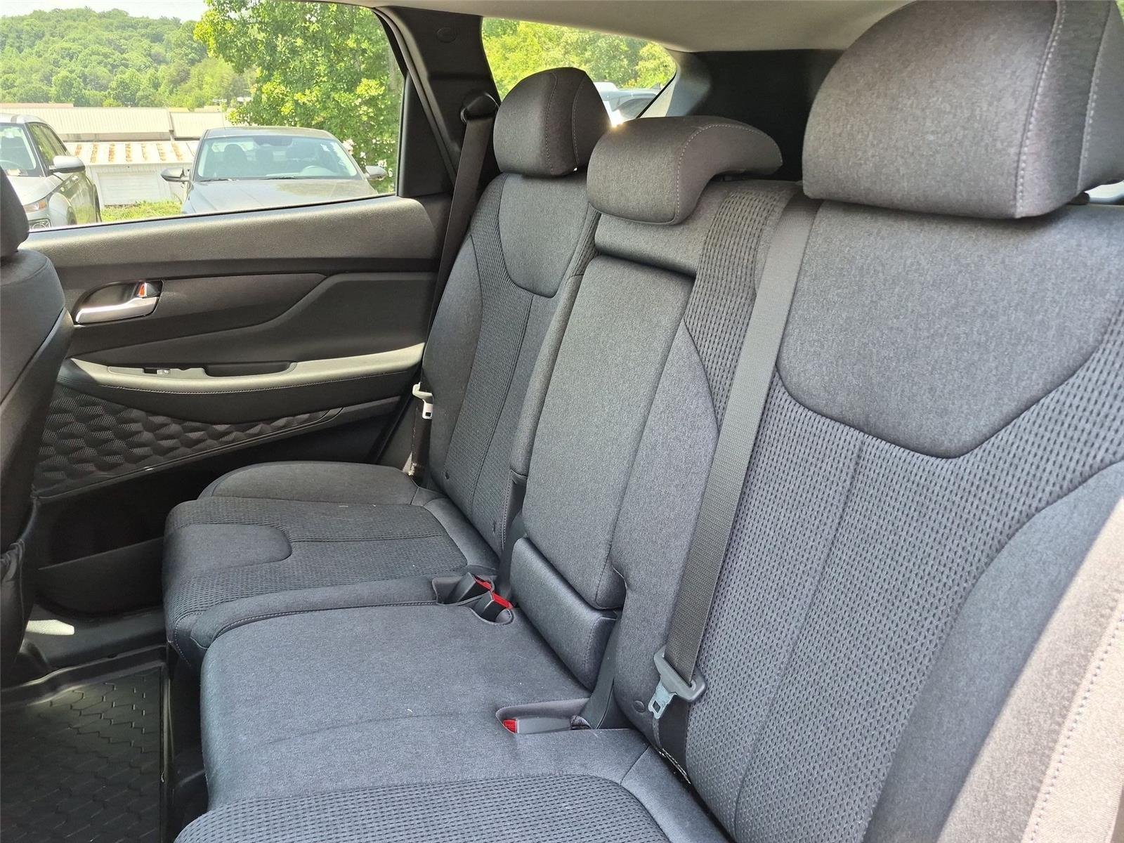 Used 2022 Shimmering Silver Hyundai SEL image 32