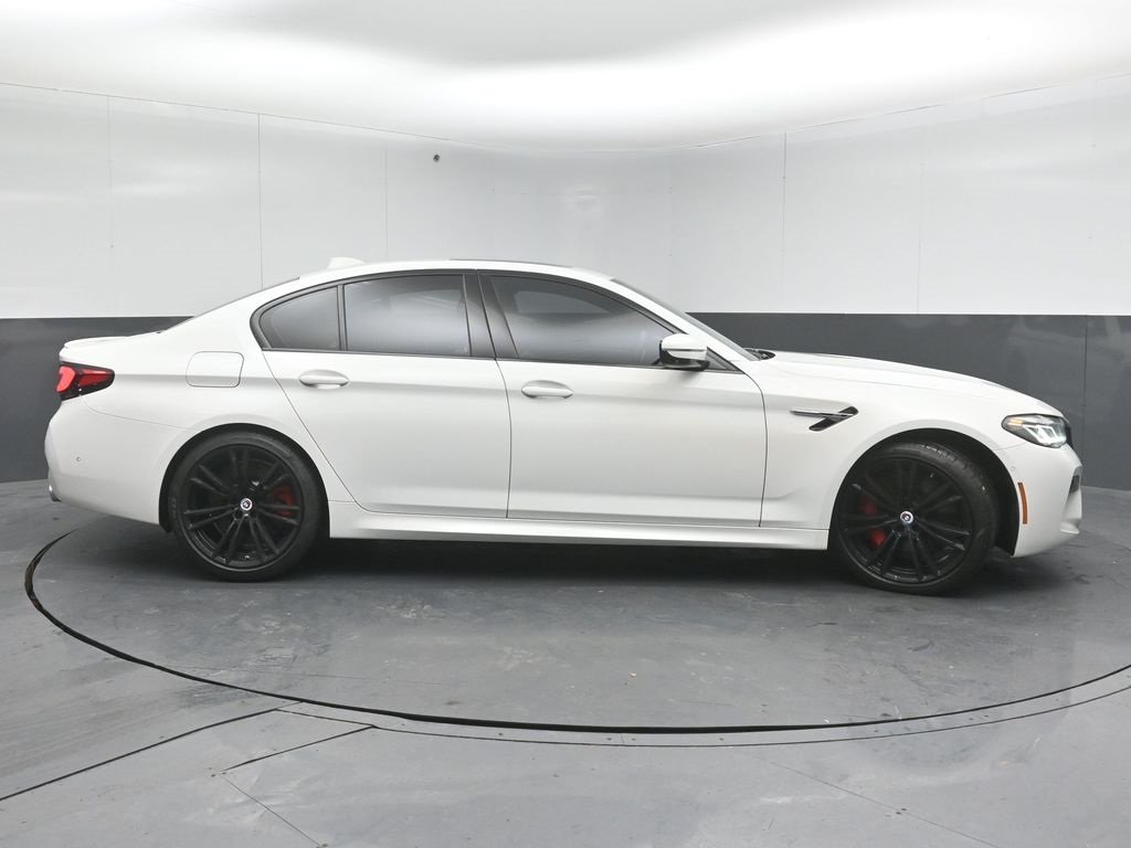 2022 BMW M5 - Image 7