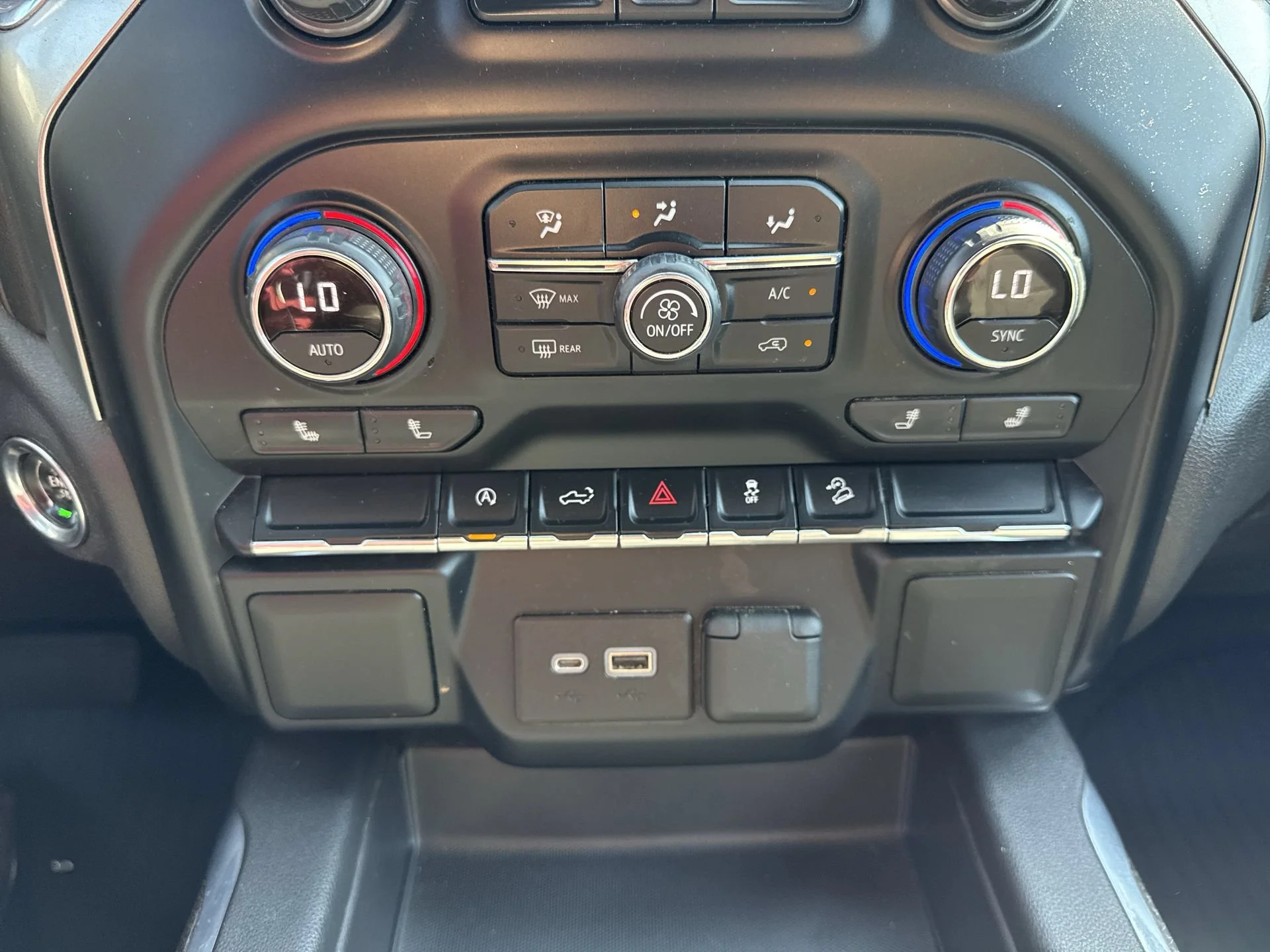 2021 Chevrolet Silverado 1500 LT Trail Boss - Photo 18