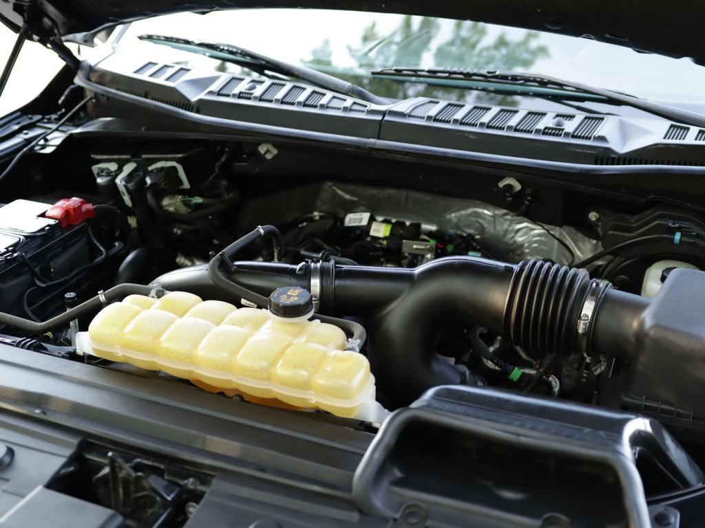 Used 2019 Gray Ford XL image 31