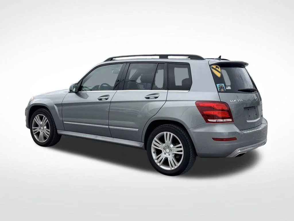 Used 2013 Silver Mercedes-Benz GLK 350 image 4