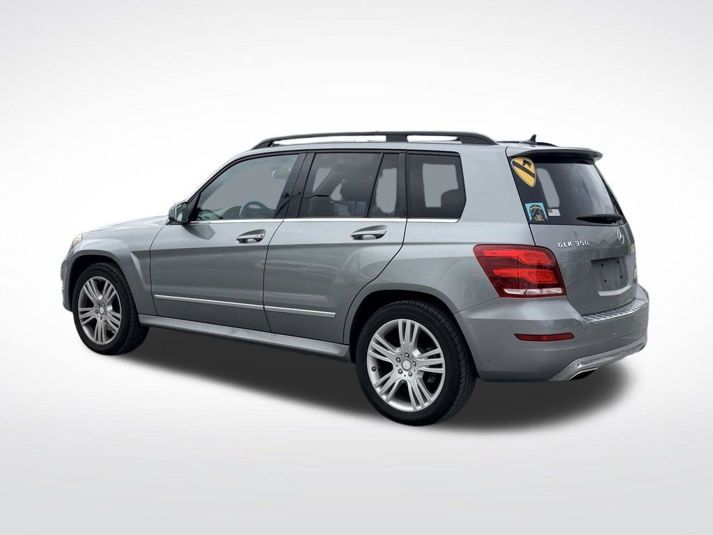 Used 2013 Silver Mercedes-Benz GLK 350 image 4