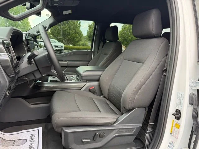 Used 2023 White Ford XLT image 12