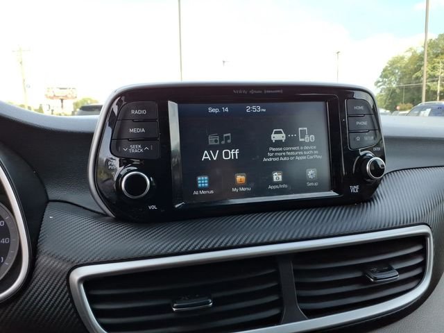 Used 2019 Silver Hyundai Sport image 22