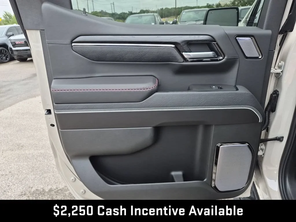 2026 GMC Sierra 1500 AT4X - Photo 39